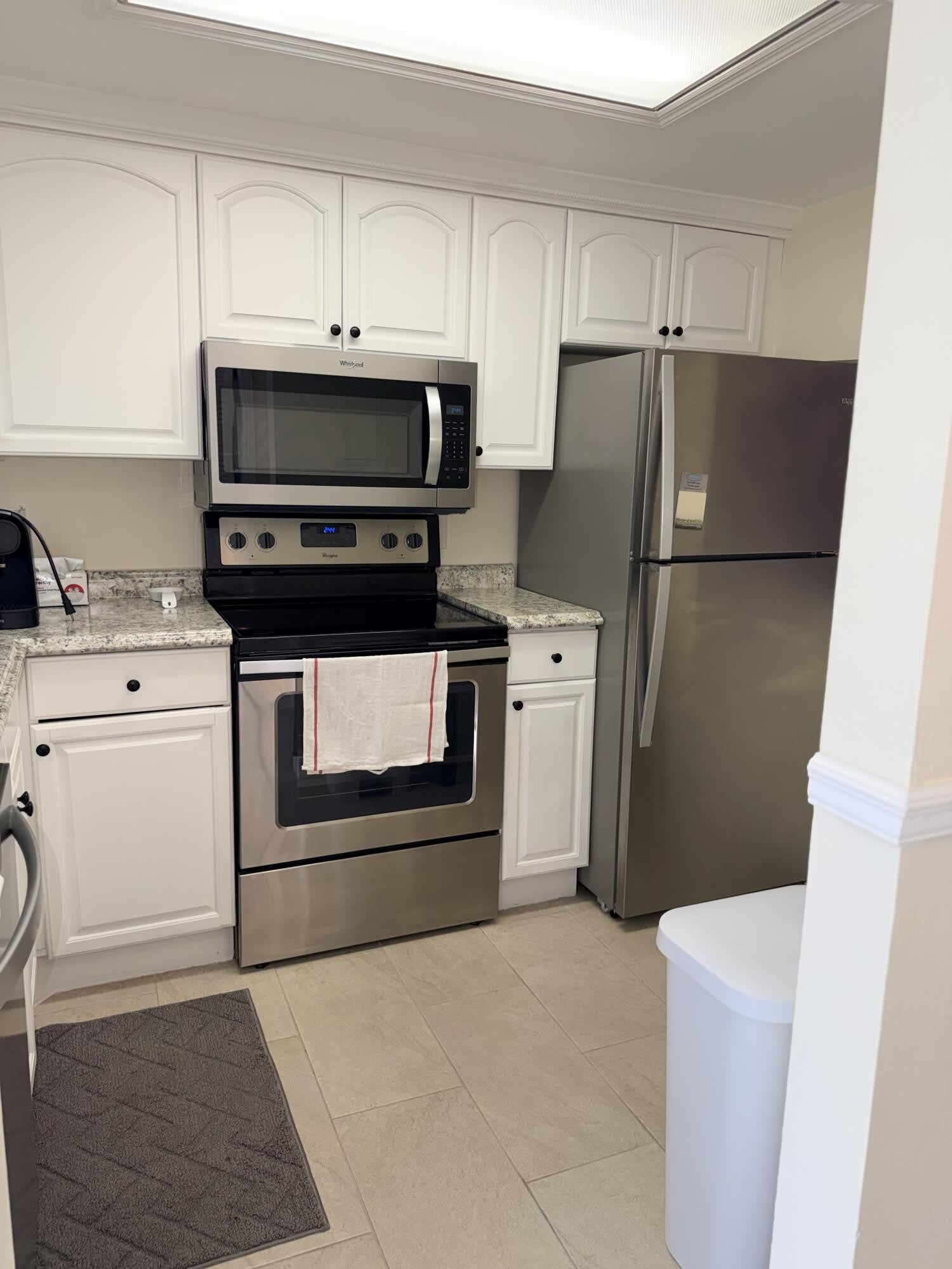 1630 Embassy Drive – photo 3
