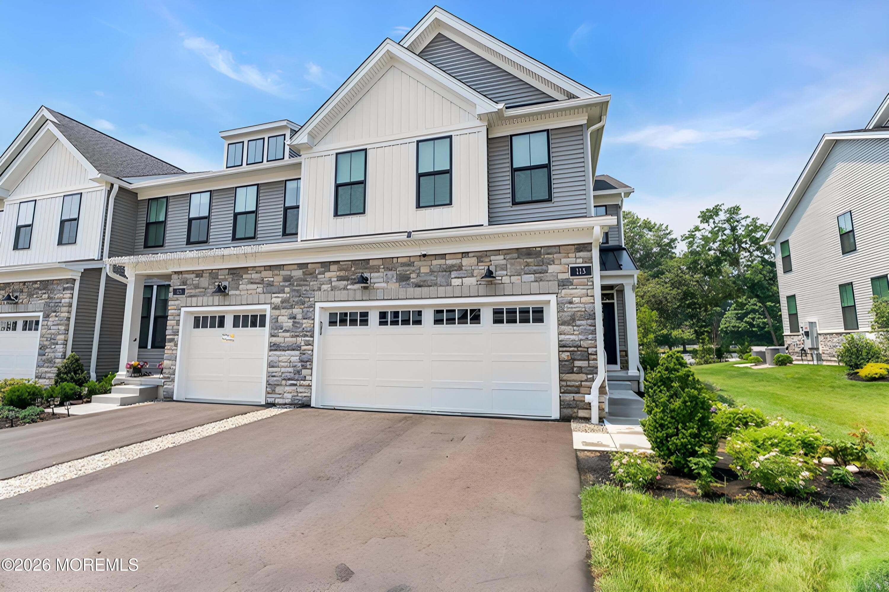 113 Mustang Drive – photo 2