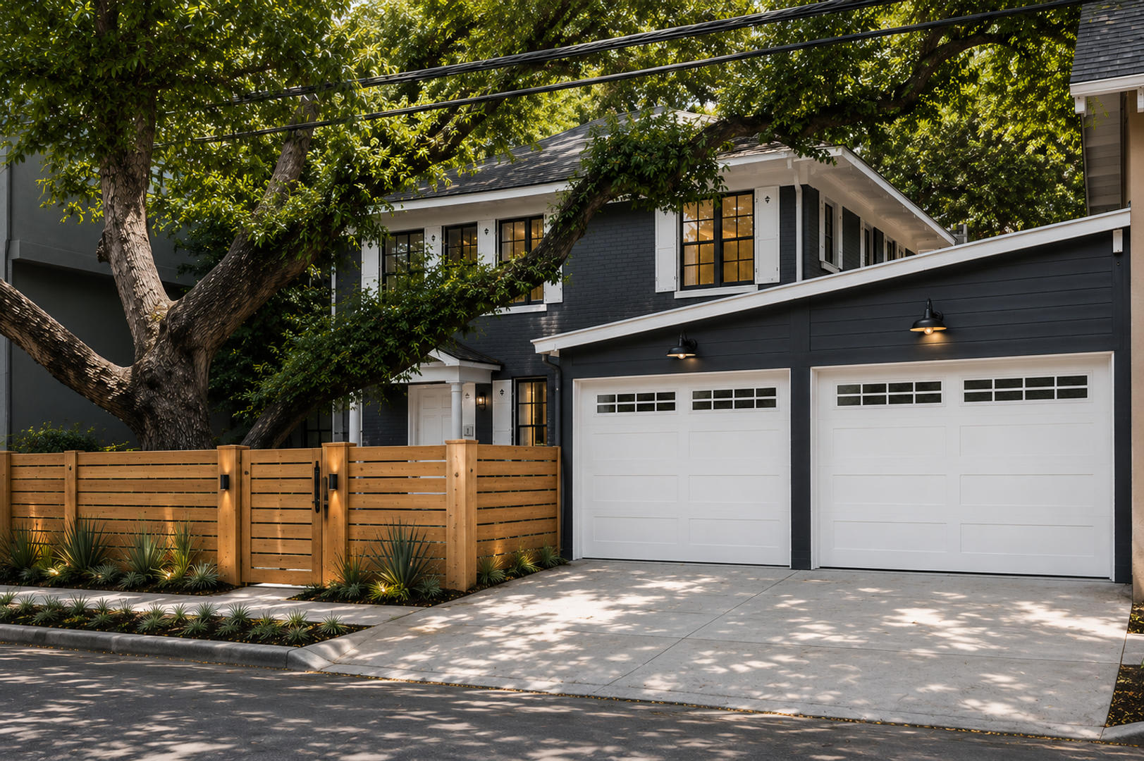 2623 Salado St – photo 3