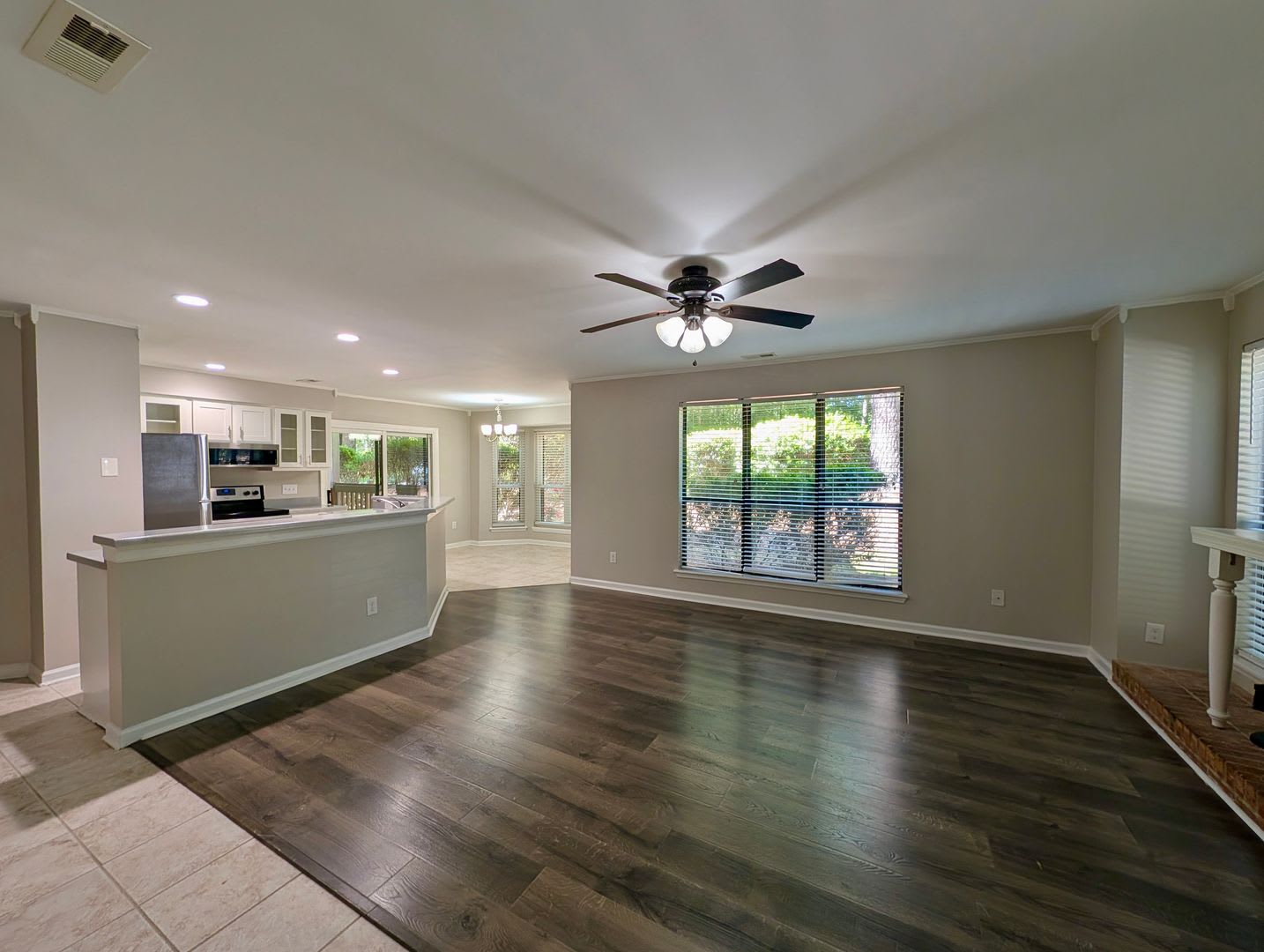 Cozy 2-Bedroom, 2-Bath Condo Nestled in Cary – photo 3