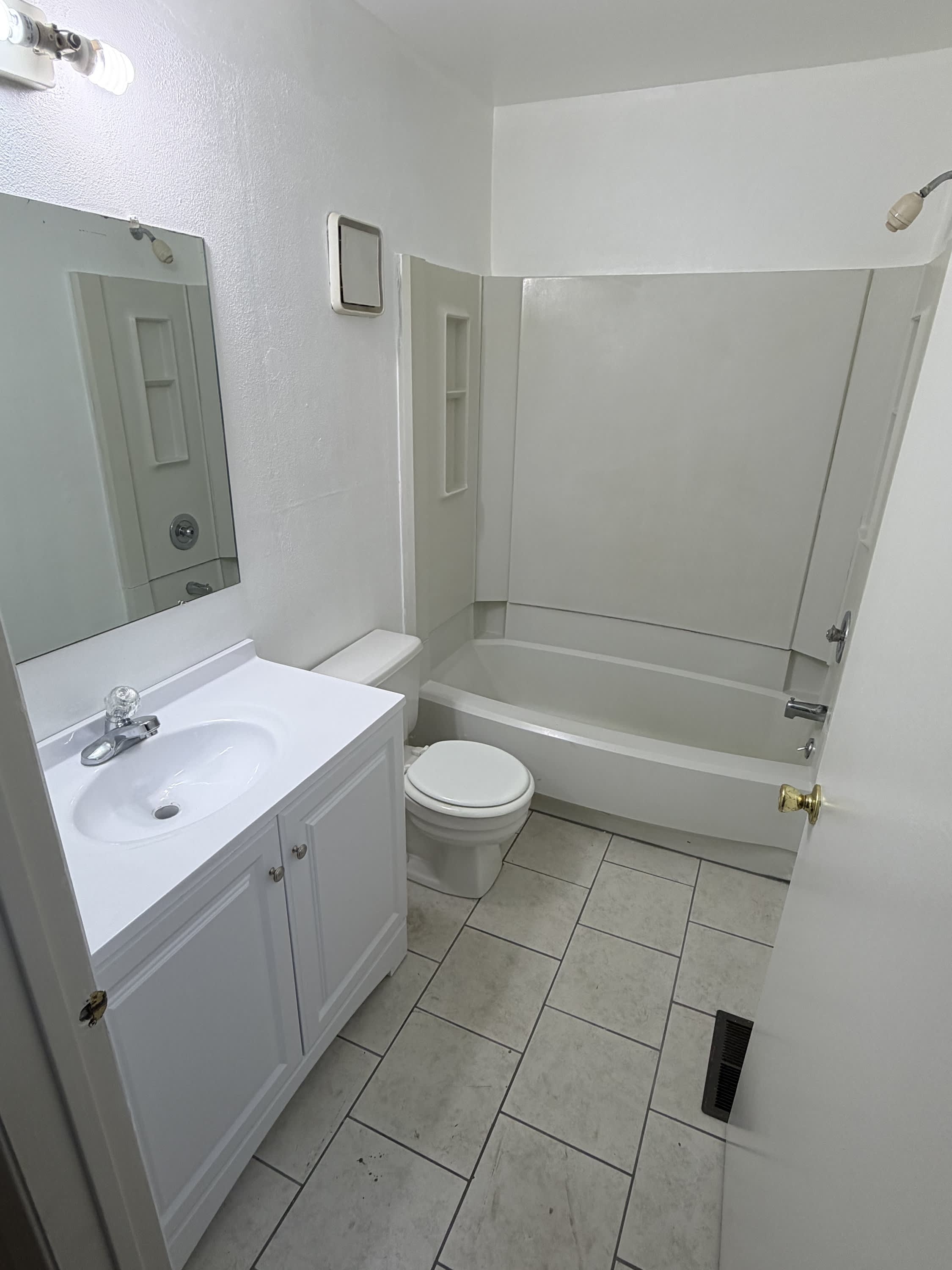1511 Woodhollow Drive – photo 4
