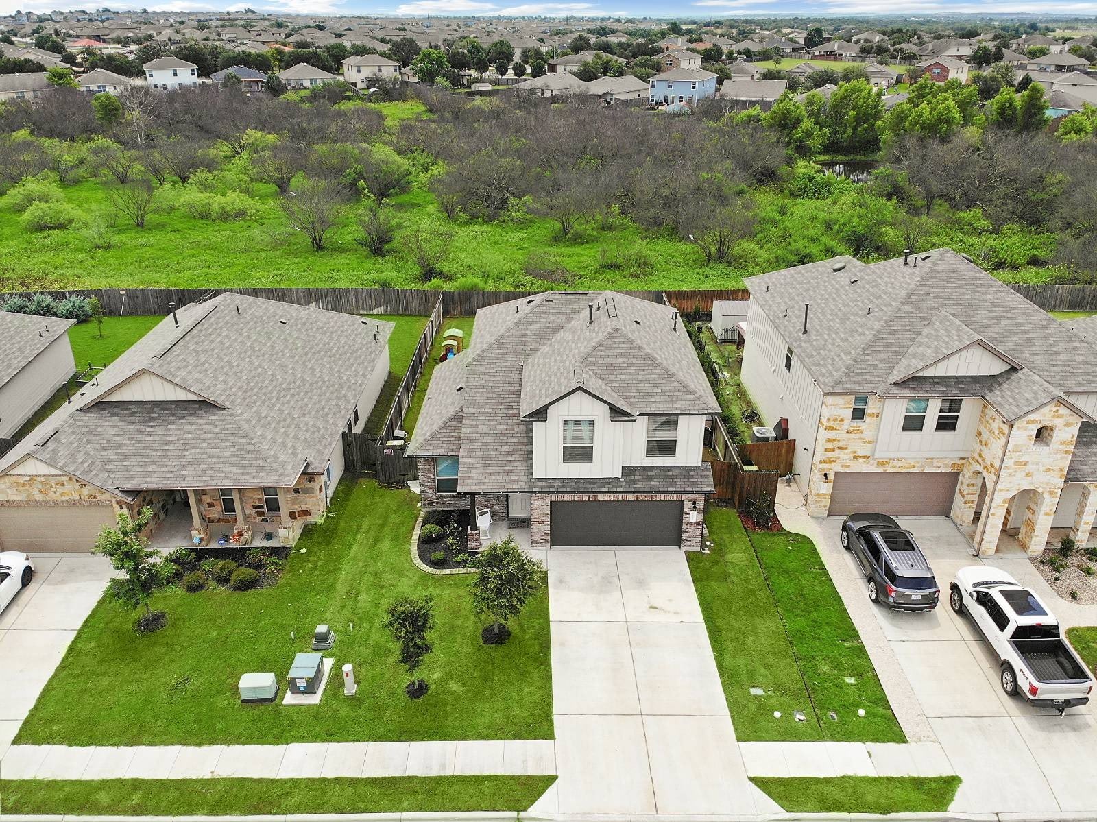 5687 Heron Dr – photo 2