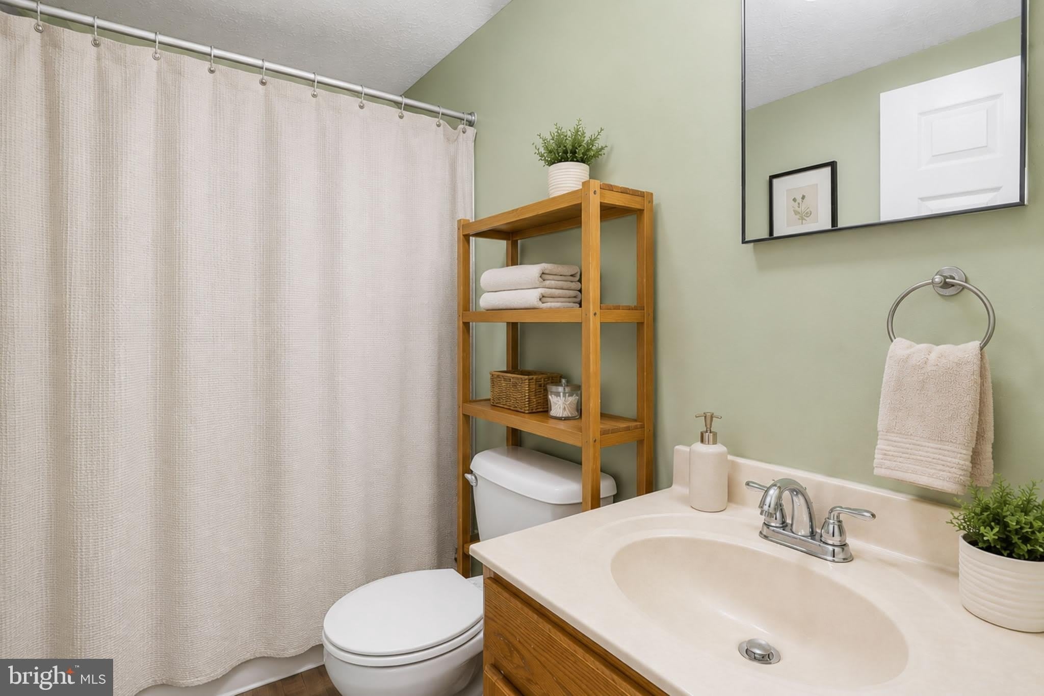 544 ROCKBRIDGE Drive SE – photo 4