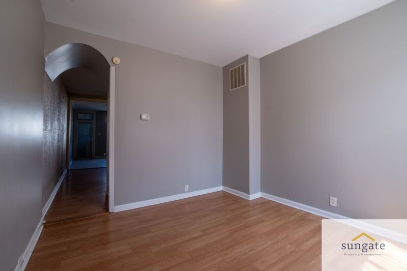 1210-A Sargeant St – photo 2