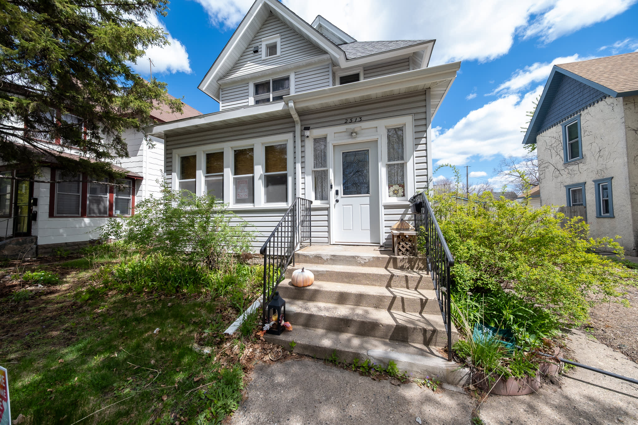 2513 Monroe St. NE, Unit 1 – photo 1
