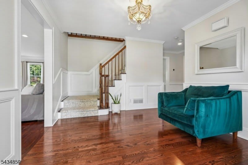 4 Copperfield Way – photo 3