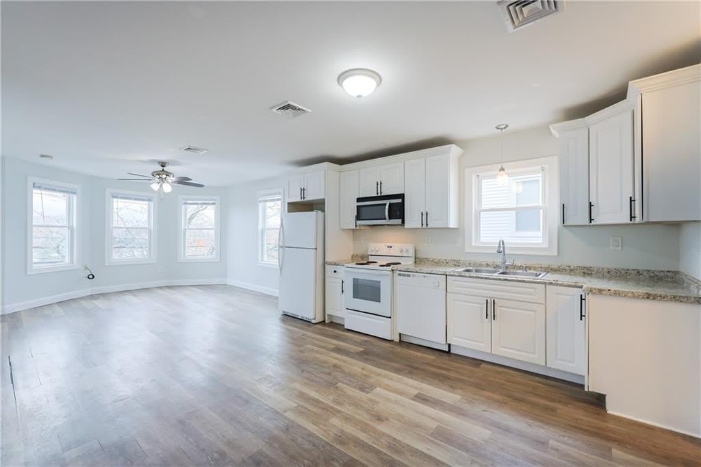 214 Silver Spring Street – photo 5
