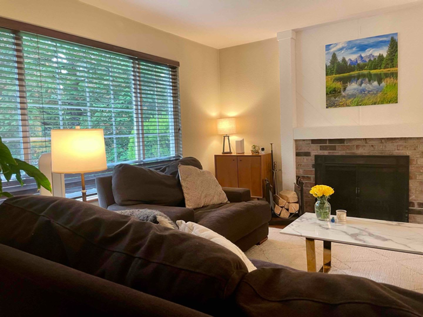 Lovely Kirkland House Ready For Someone To Make It A Home – photo 3