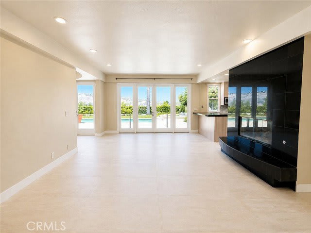 24907 Marbella Court – photo 5