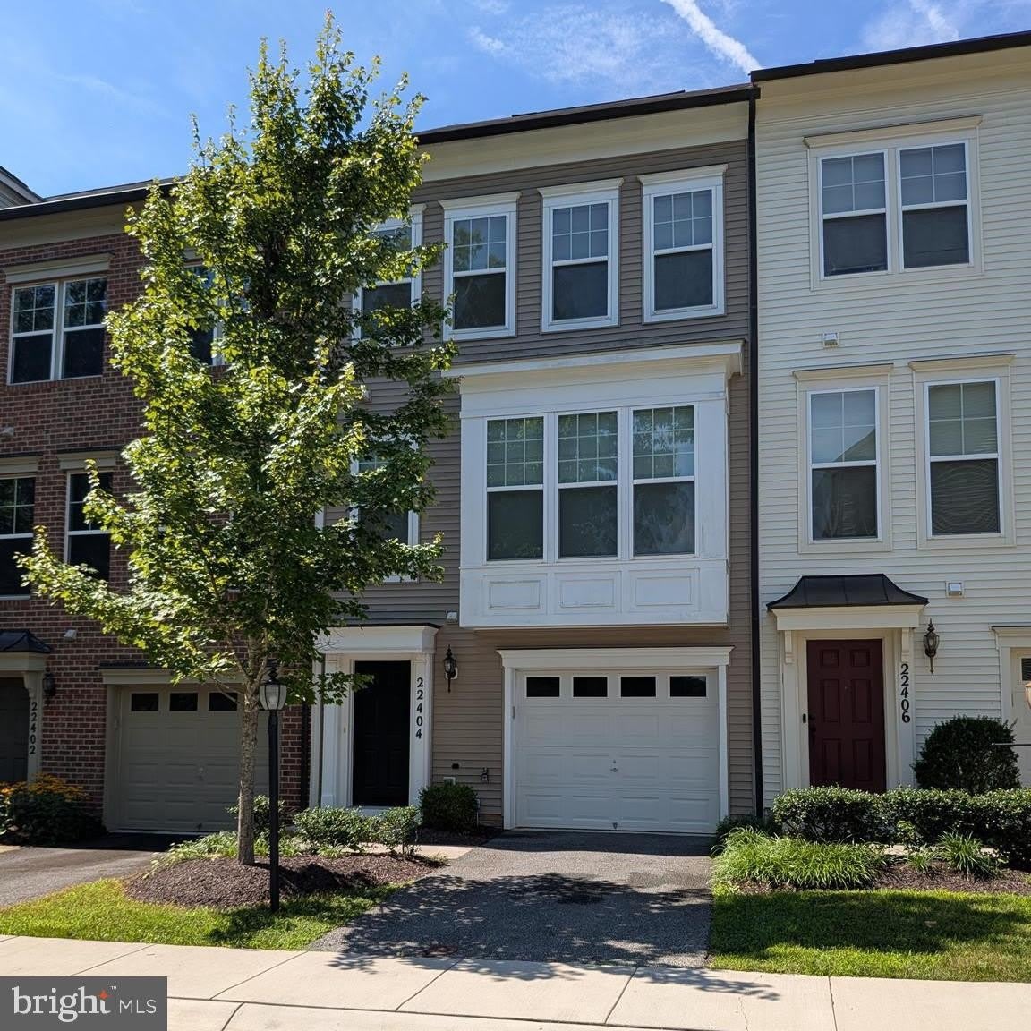 22404 GLENBOW Way – photo 1