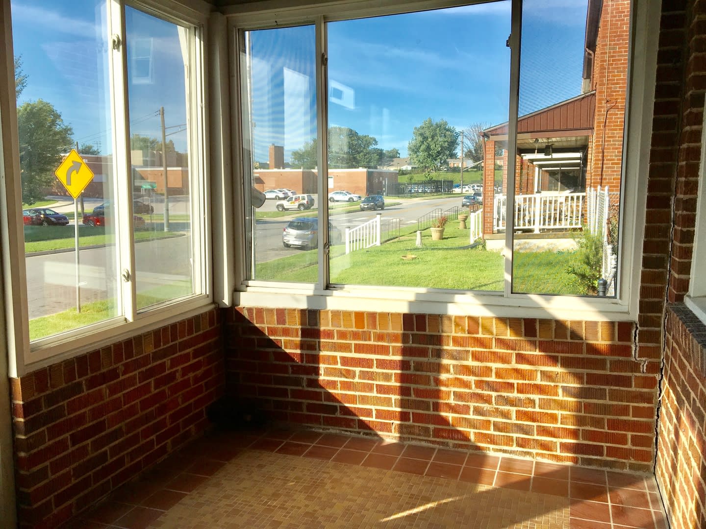 Charming 3Bd 1 5Ba Townhome In Eastwood Baltimore – photo 3