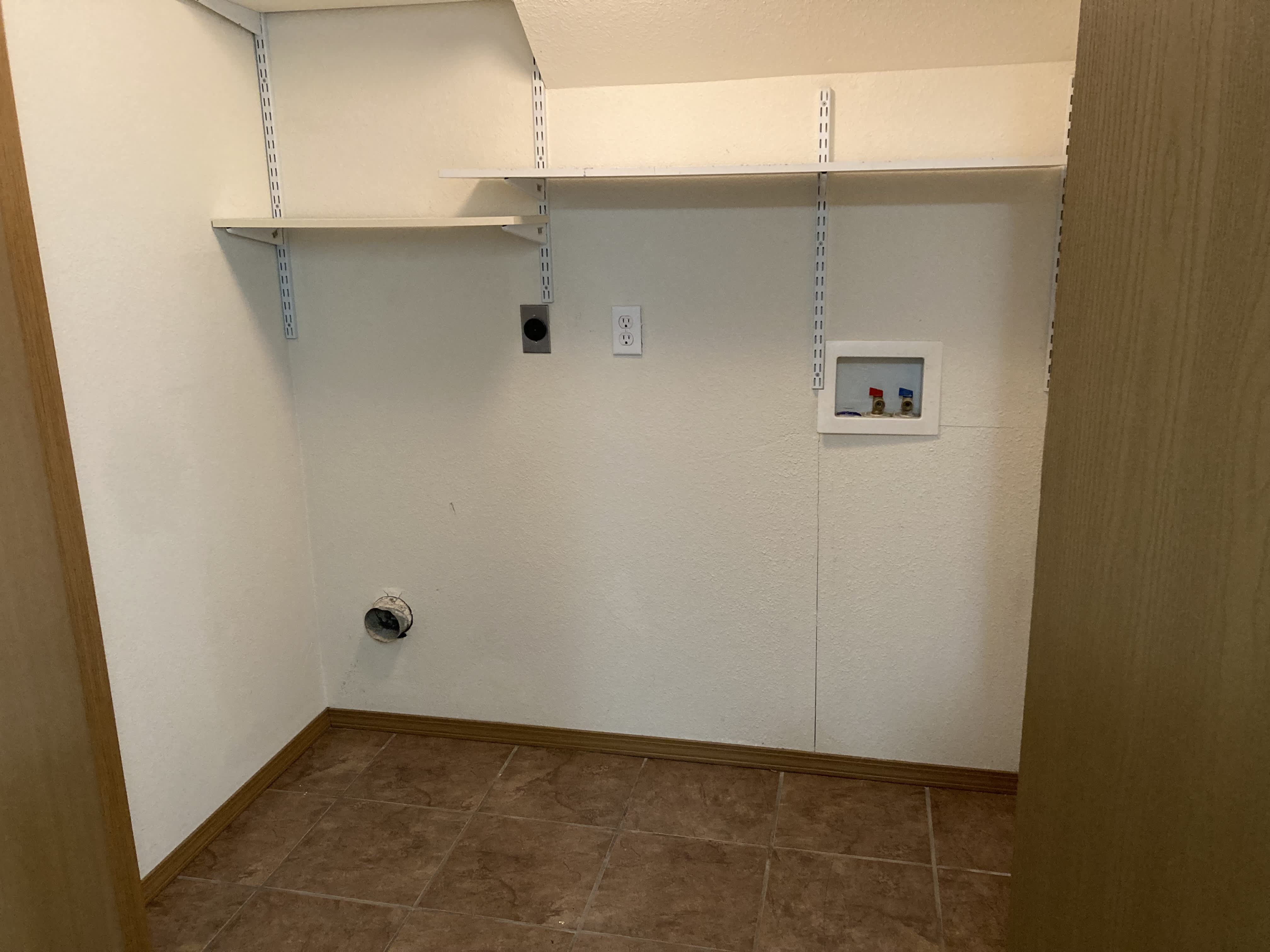 1525 Fianna Pl Ct – photo 4