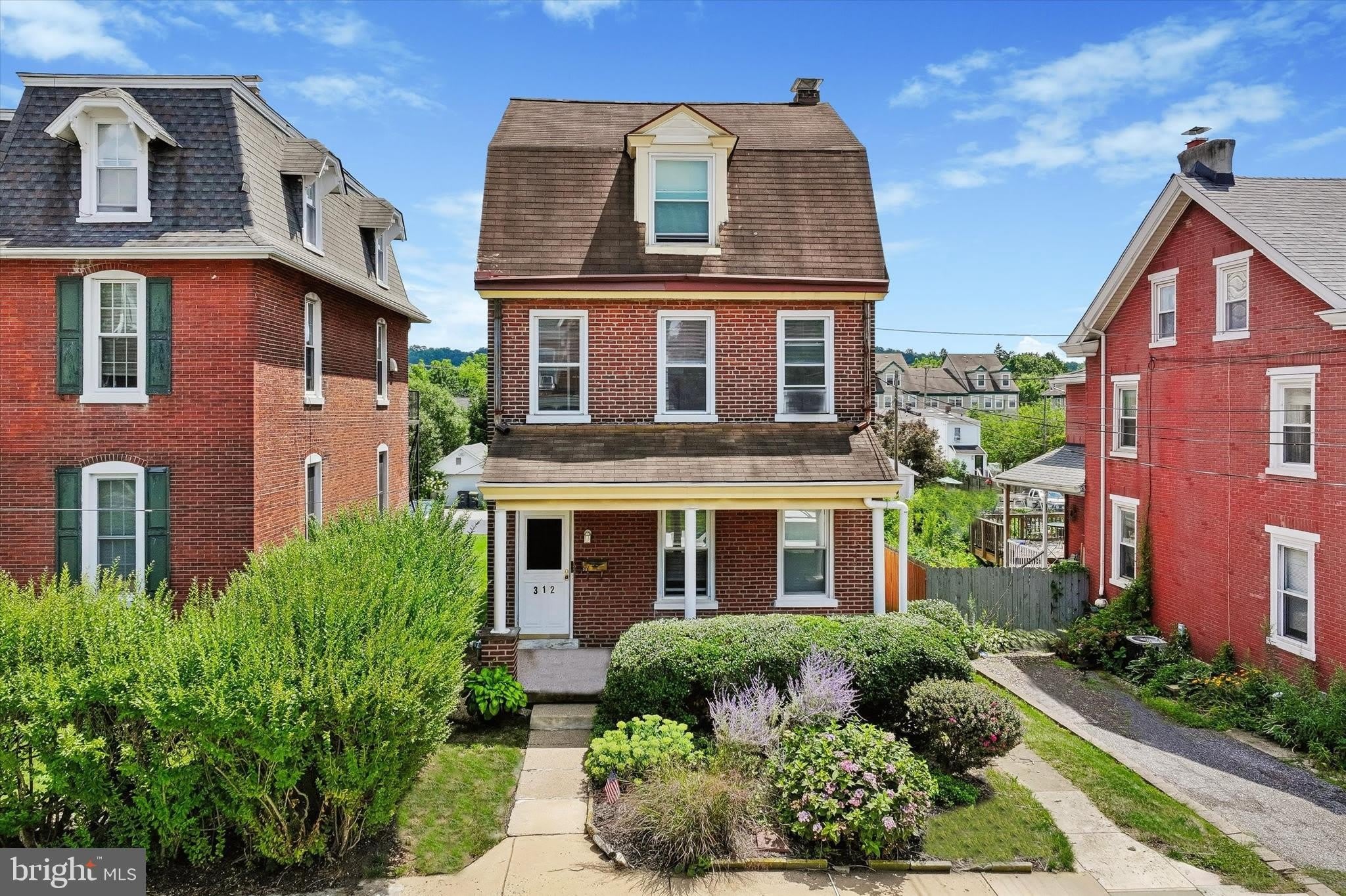 312 WASHINGTON Avenue – photo 4