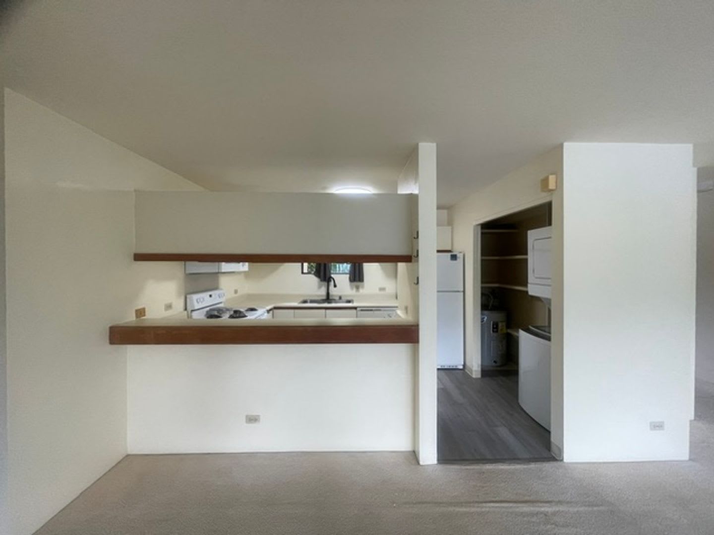 3 Bedroom / 2 Bath at Poha Kea Point – photo 3