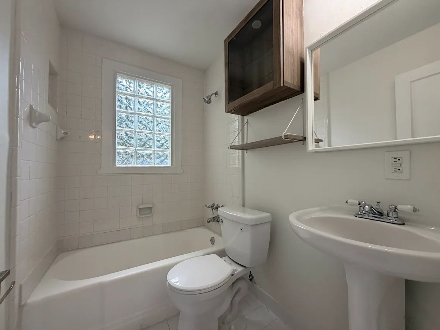 2 Bed 1 Bath in Atlanta! – photo 5