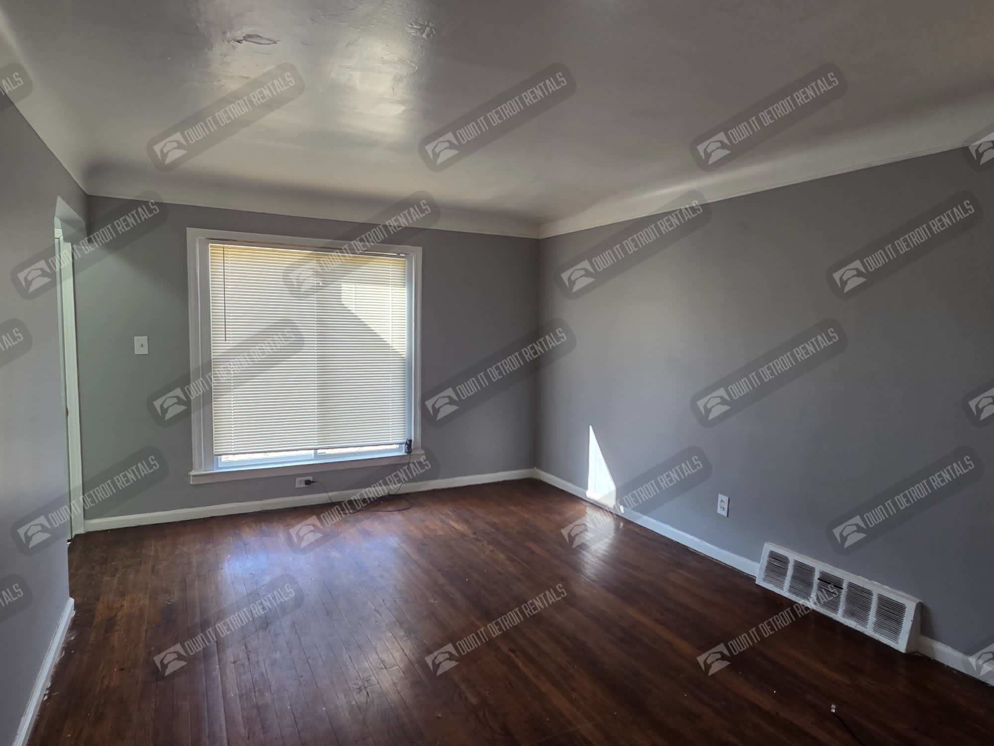 9310 Fielding St – photo 3