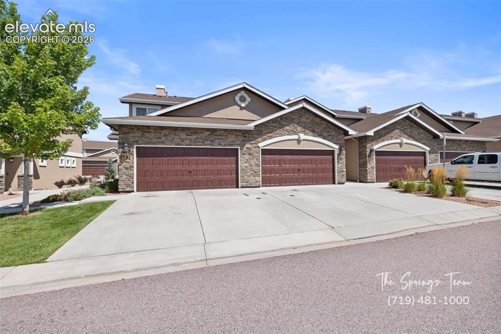 740 Brambleberry Heights – photo 2