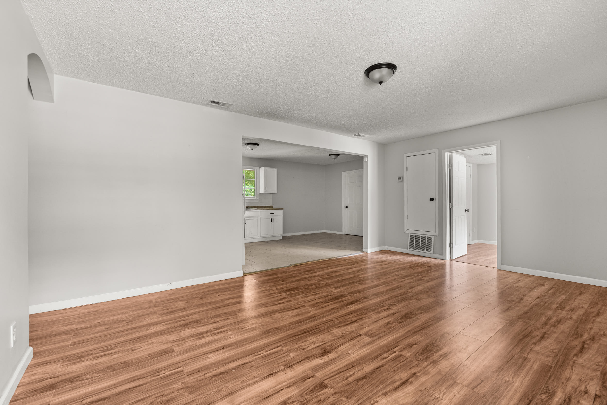 3419 Mountain Terrace St – photo 3