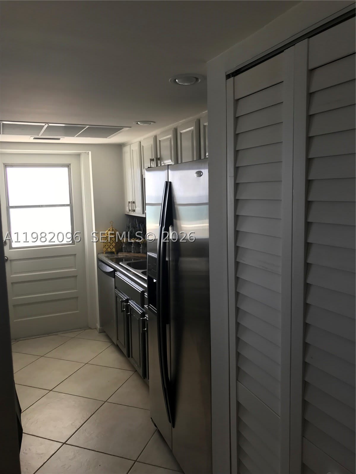 2841 N Ocean Blvd – photo 4