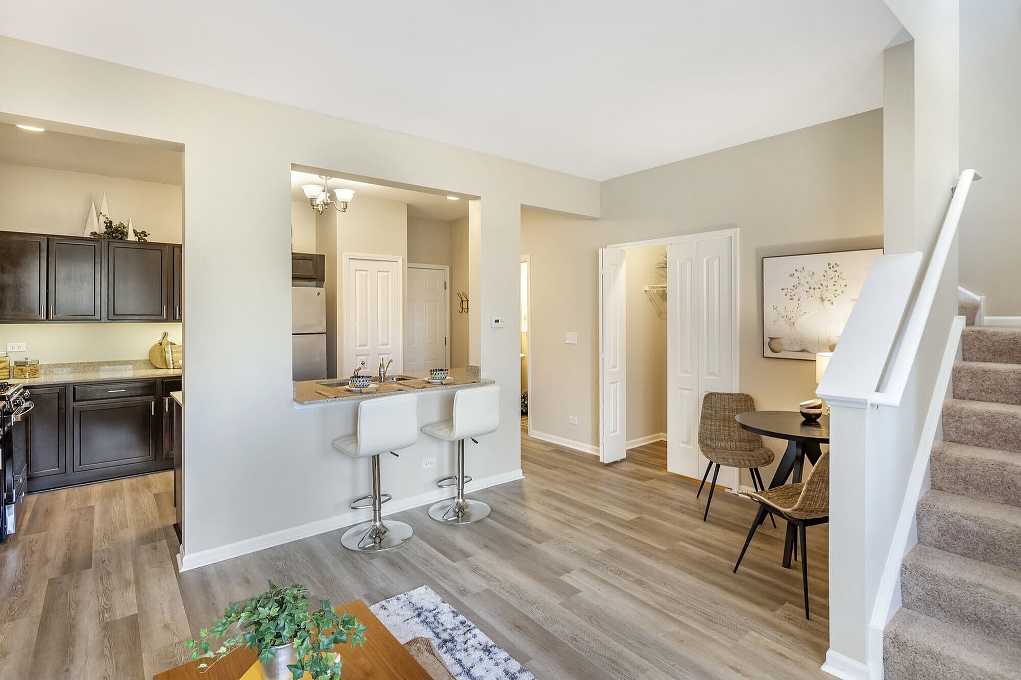 Randall Highlands Apartment Homes – photo 2