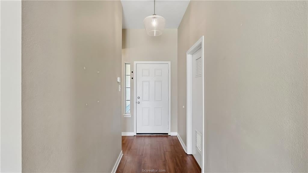 921 Windmeadows Drive – photo 4