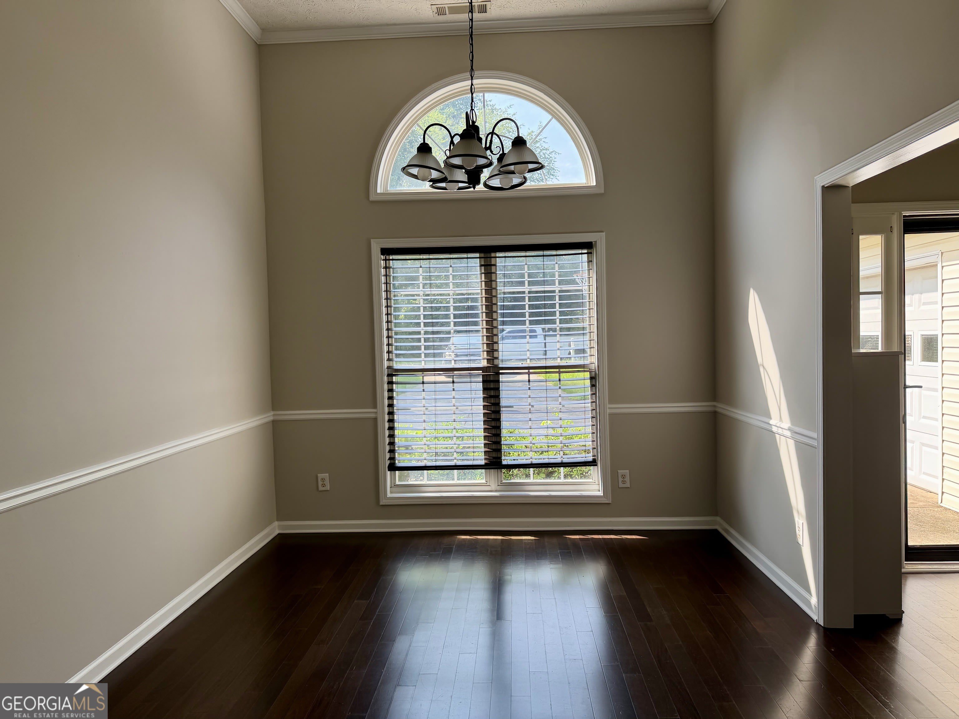 6130 Devonshire Drive – photo 4