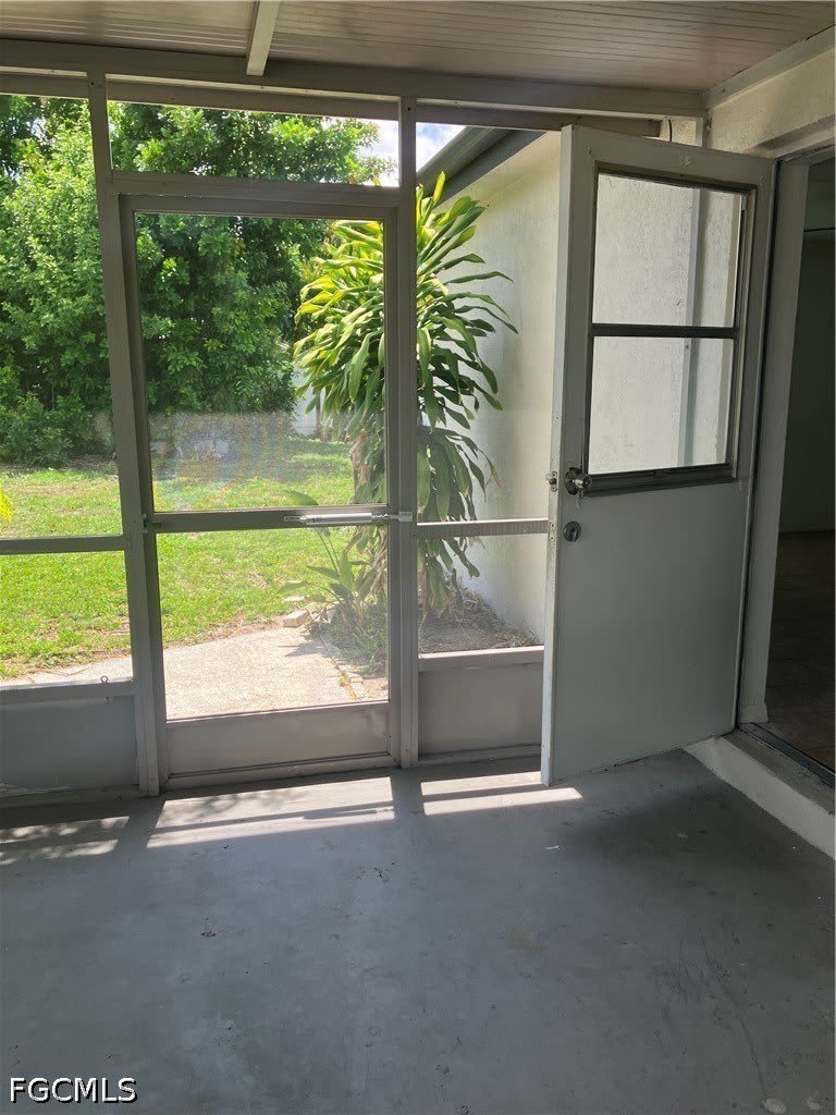 3923 SE 12th Avenue – photo 5
