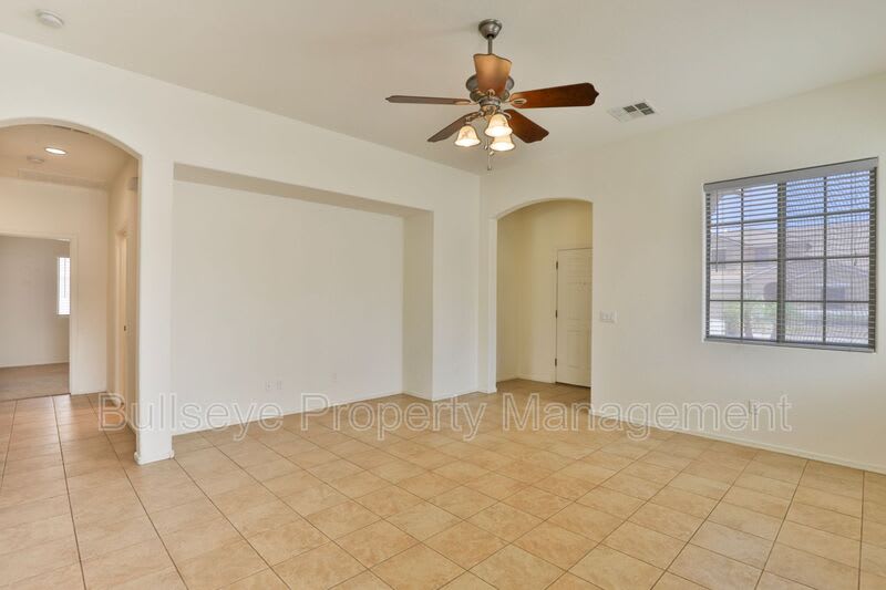 11547 E. Sylvan Ave – photo 5