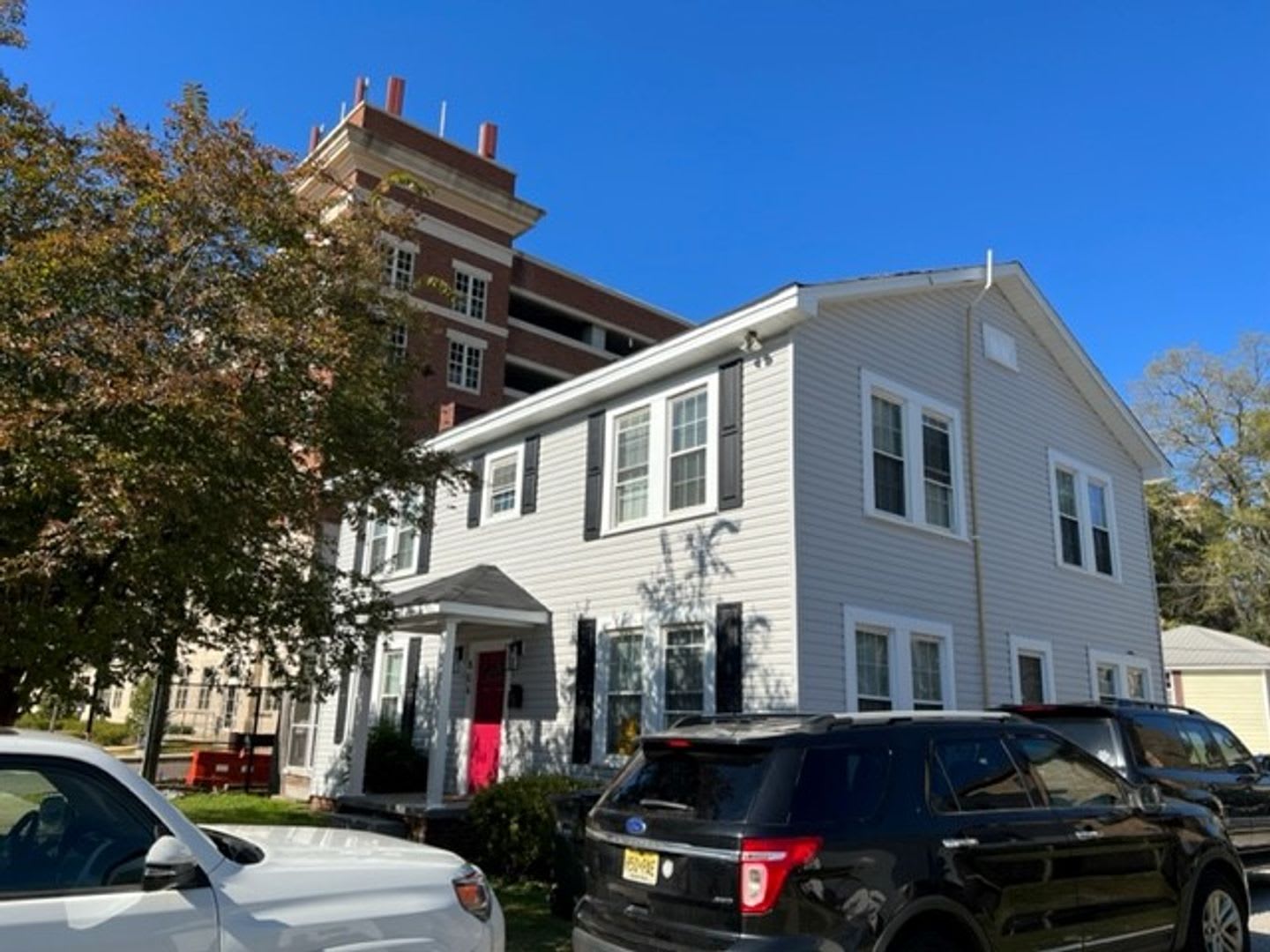 Leasing for Fall 2026 – photo 1