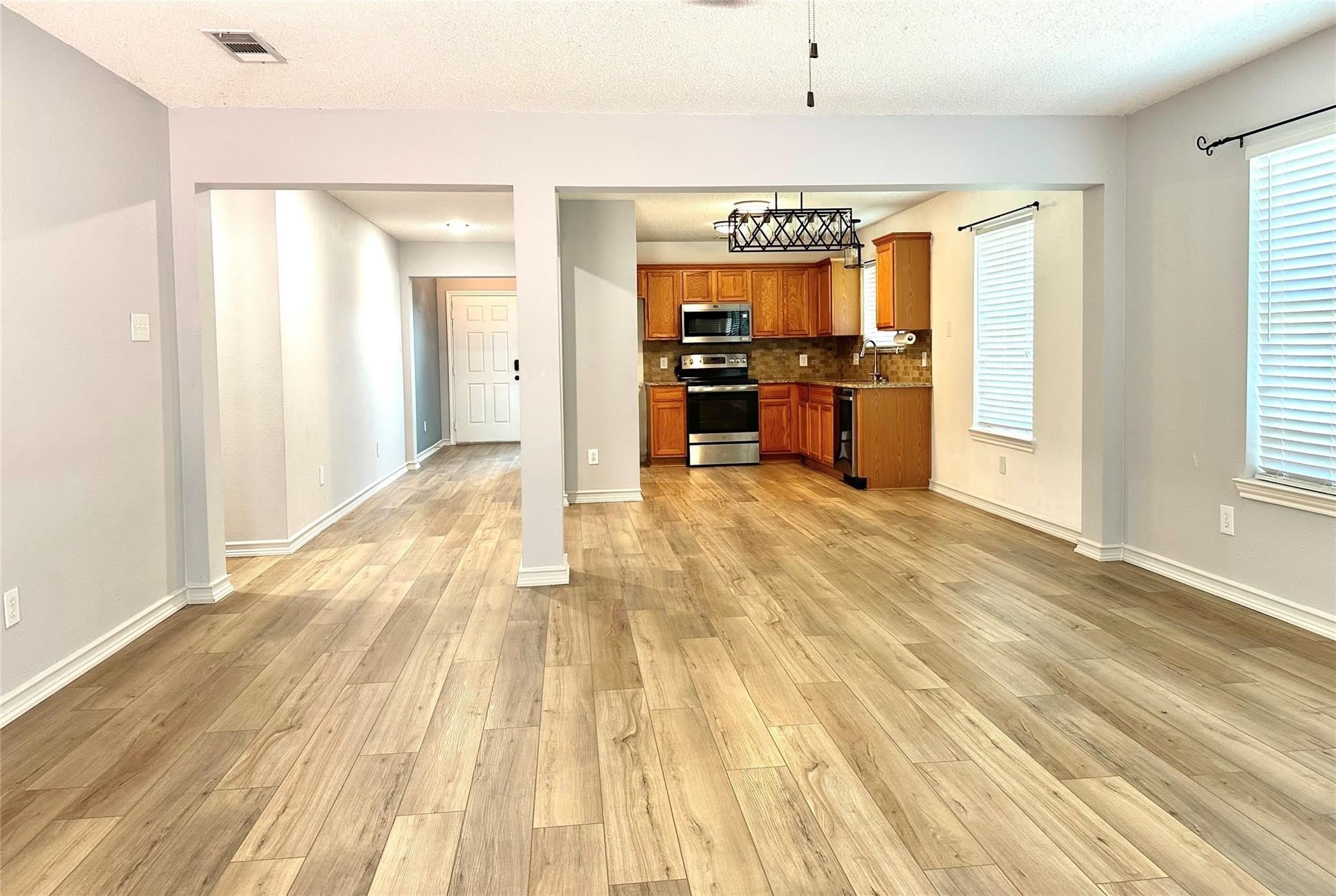 1509 Creekside Avenue – photo 4