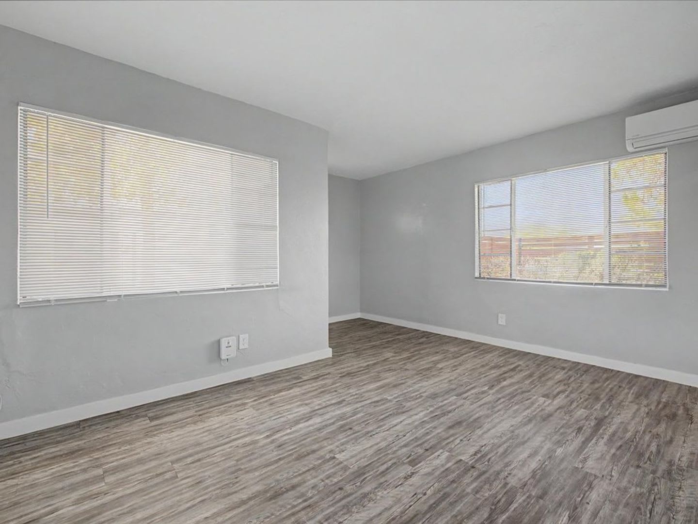2 Bedroom 1 Bathroom – photo 5