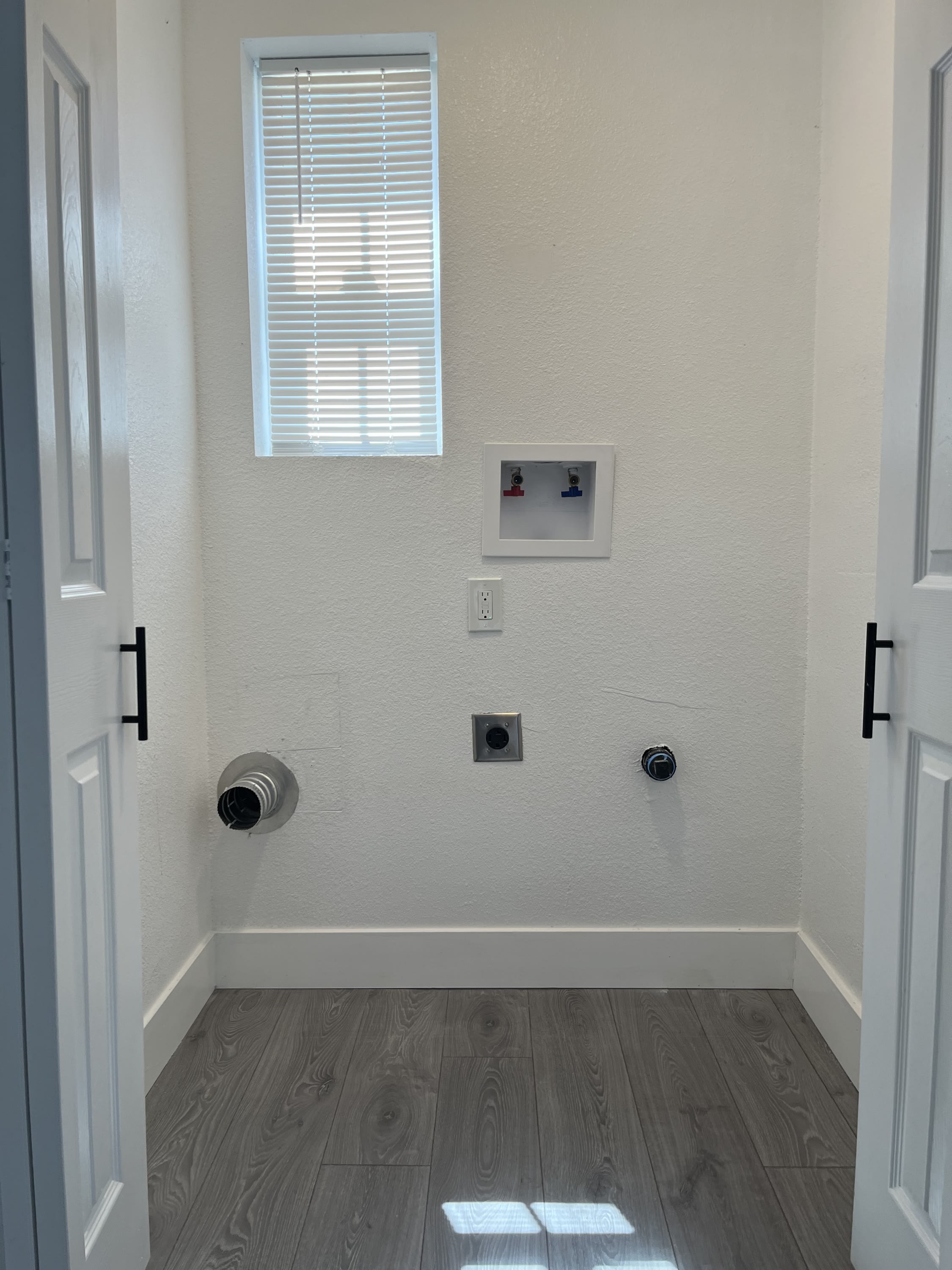 504 Bryden Way – photo 5