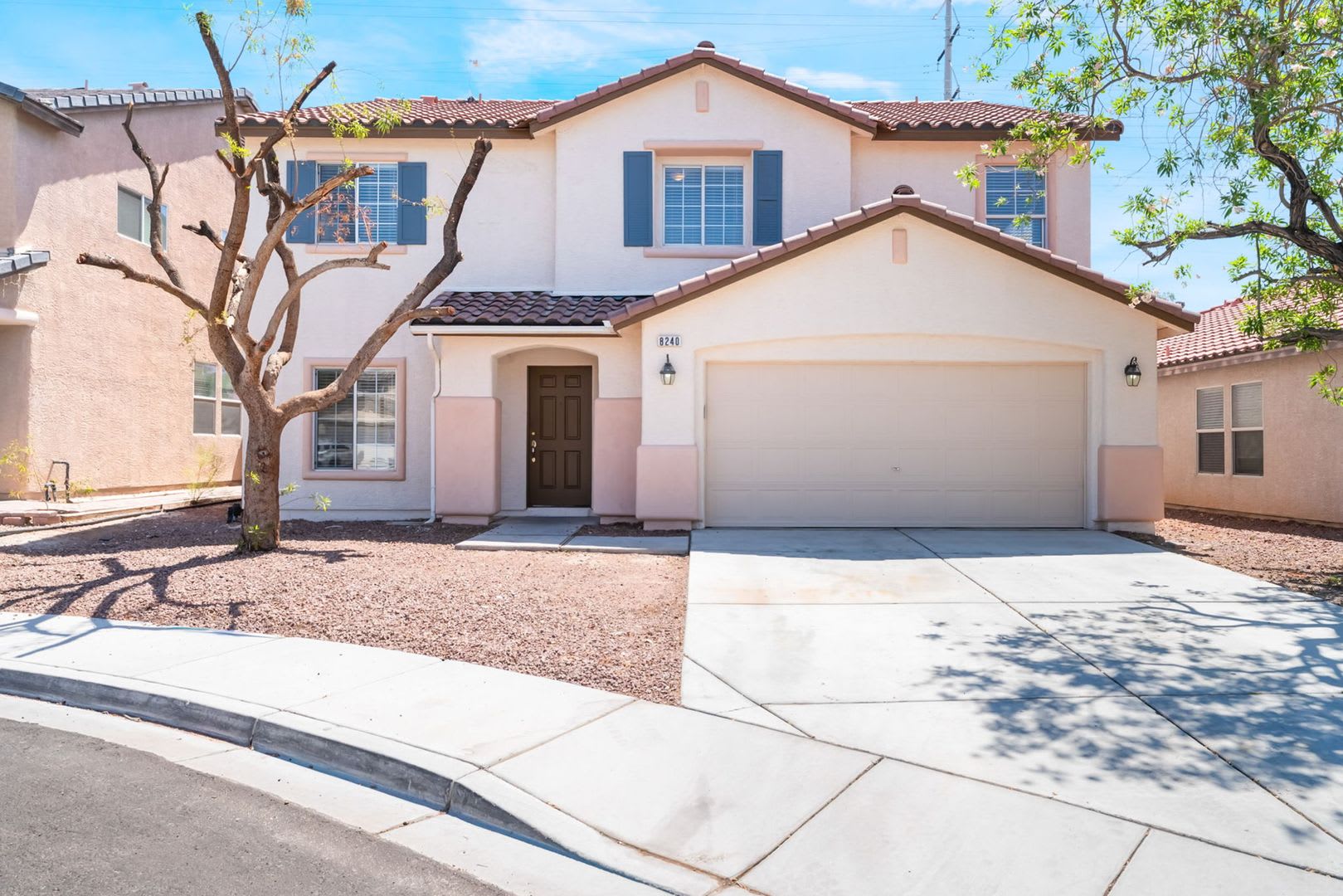 Remodeled 4-Bedroom on a Cul-de-Sac lot in Iron Mountain Ranch – photo 1