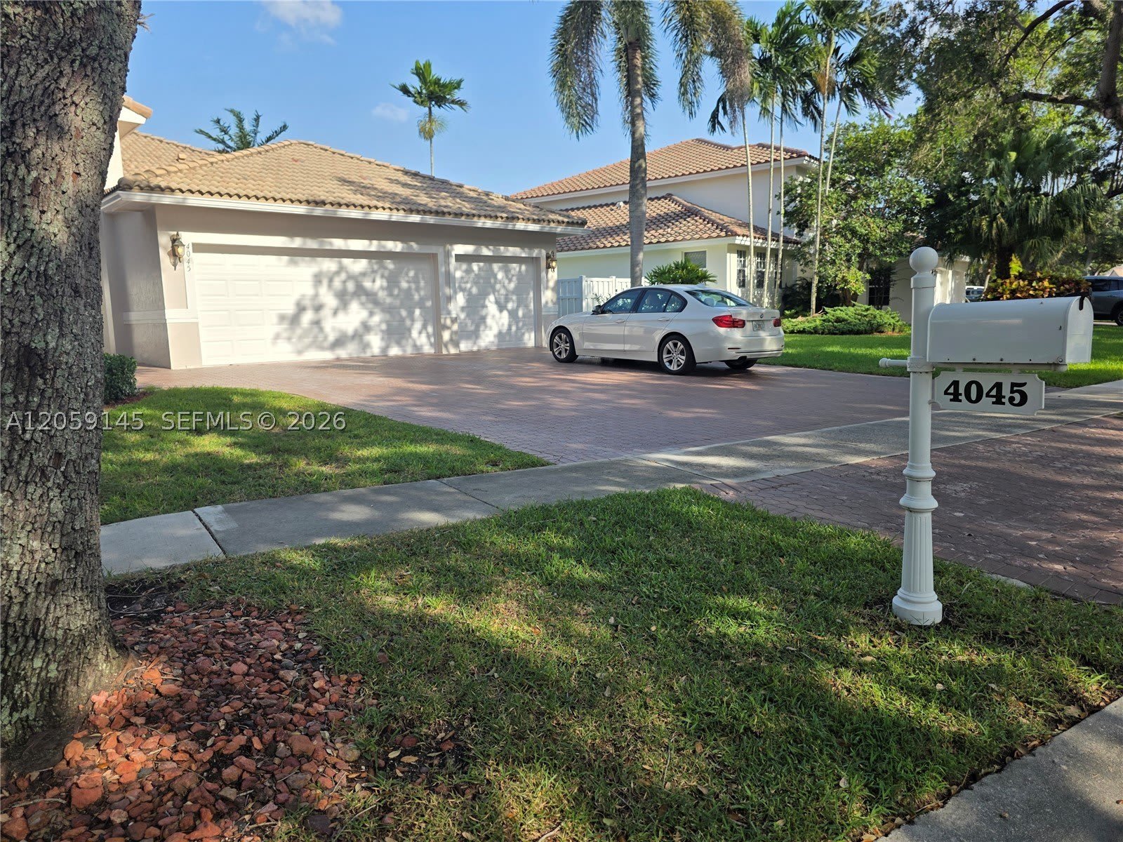 4045 SW 151st Ter – photo 4