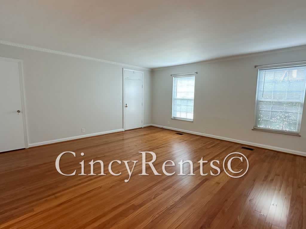 1118 Delta Ave – photo 2