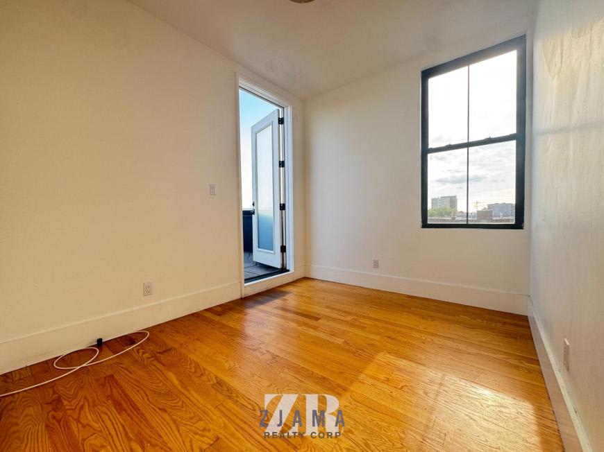 1520 Saint Johns Place – photo 5