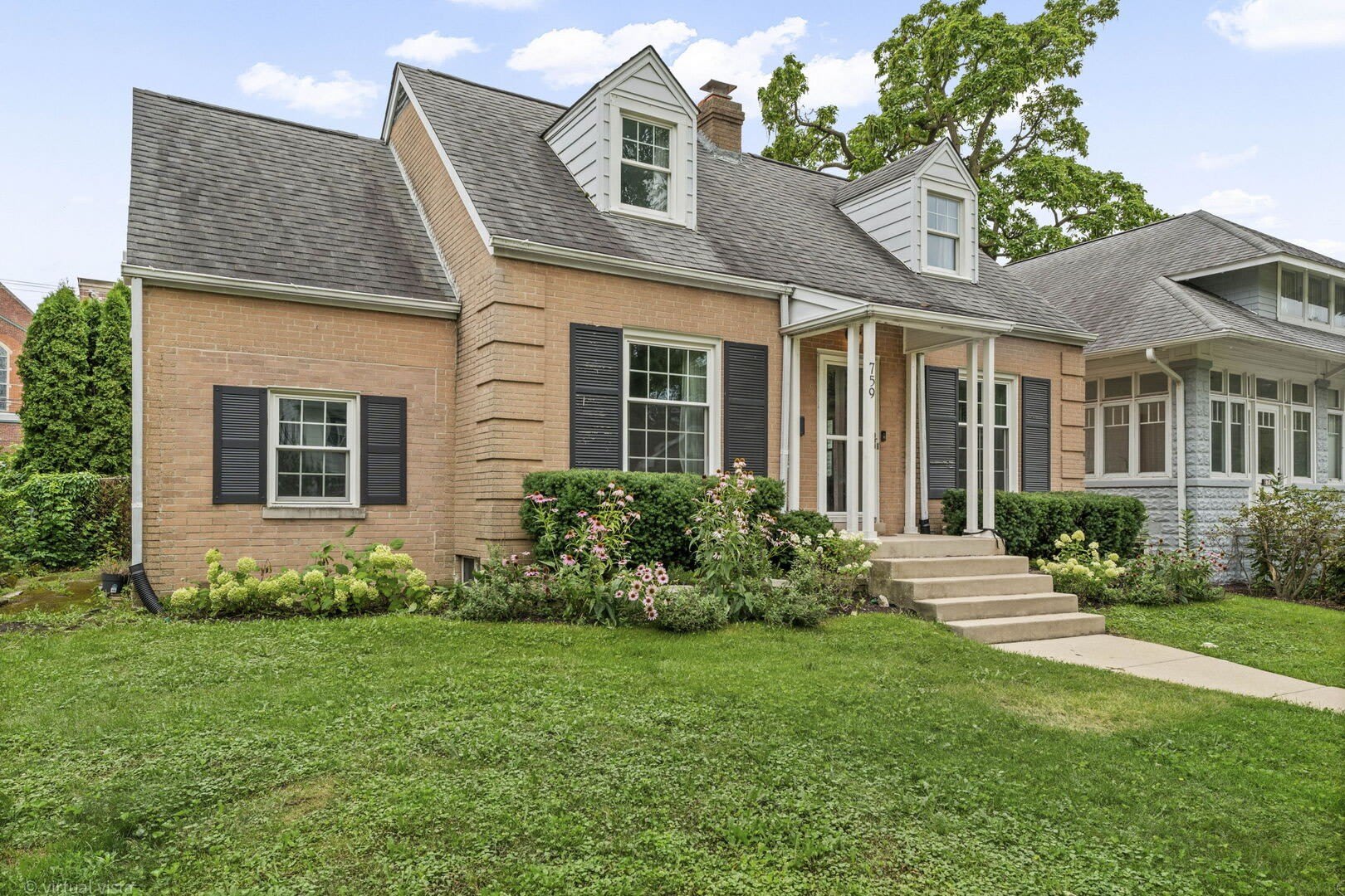 759 Laurel Avenue – photo 3