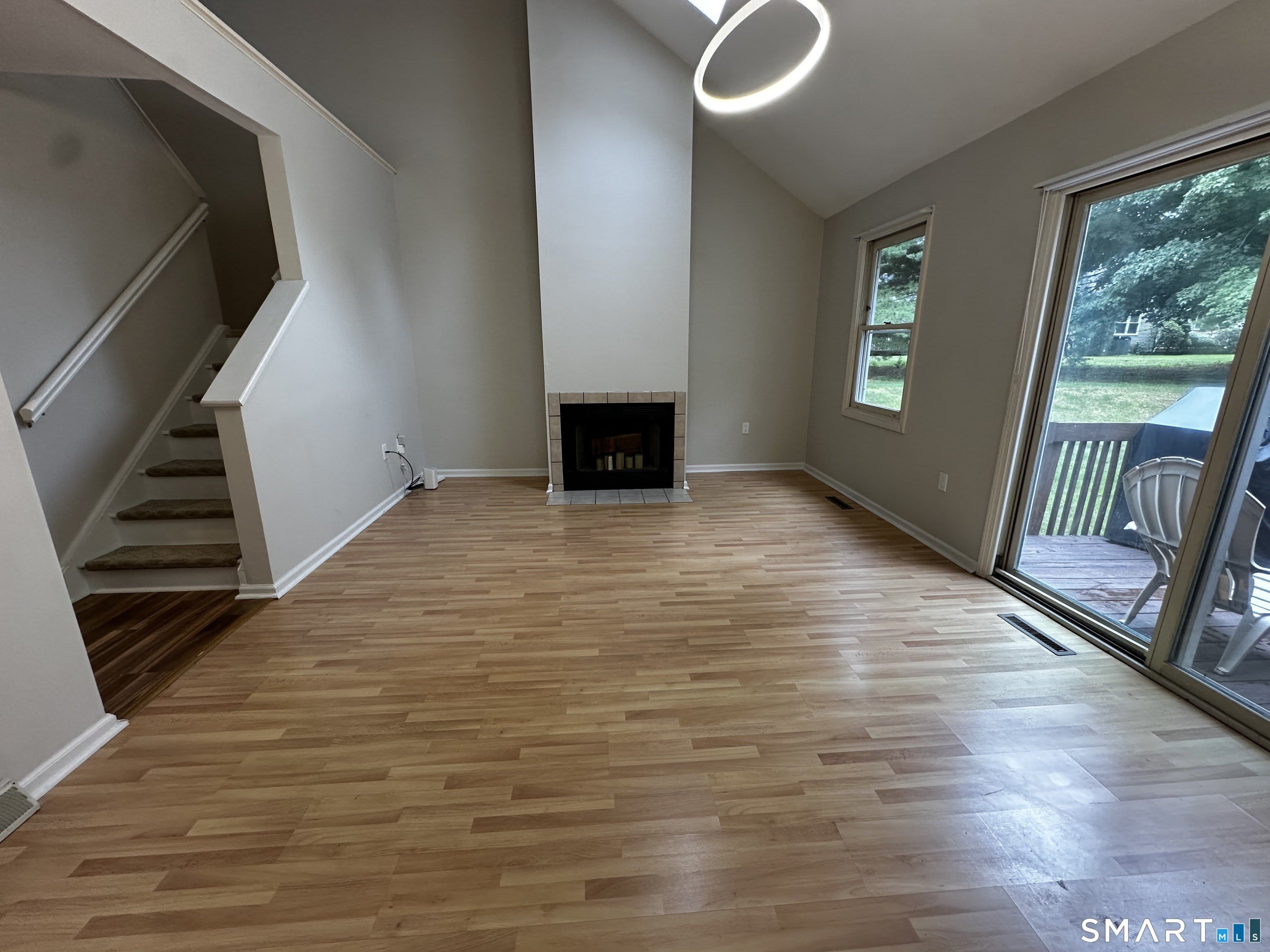 12 Canterbury Road – photo 3