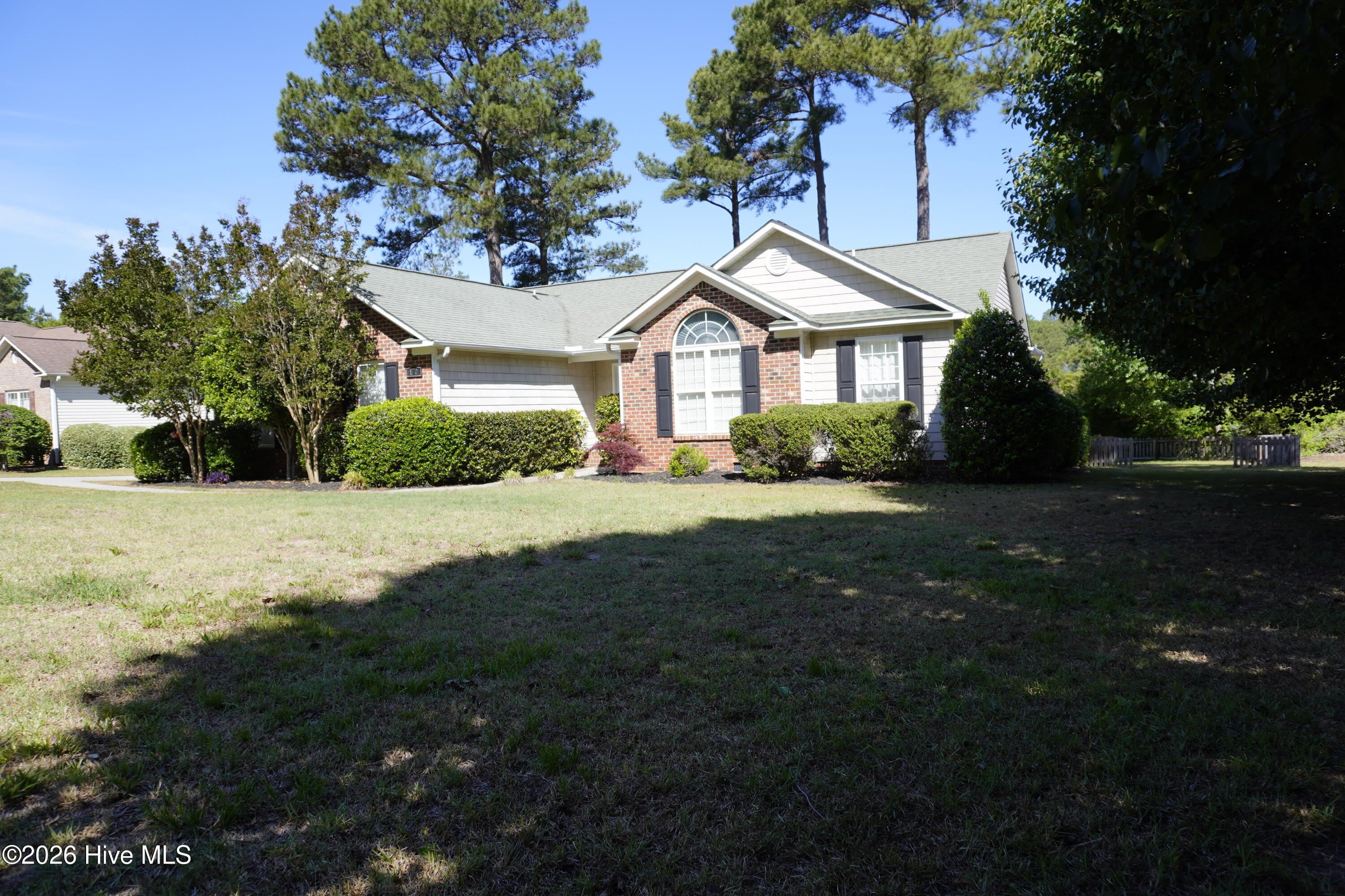 170 Russet Court – photo 2