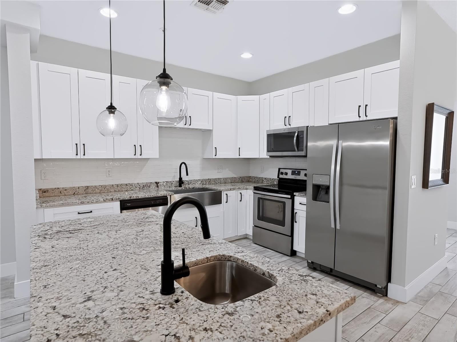 2233R E KALEY Avenue – photo 5
