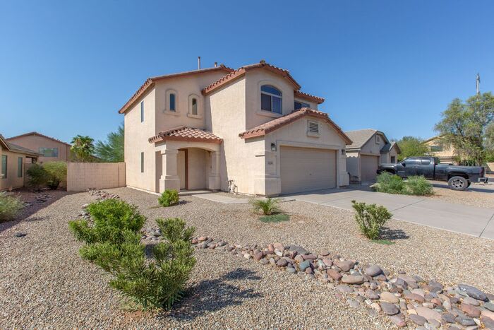 41294 West Pryor Lane – photo 1