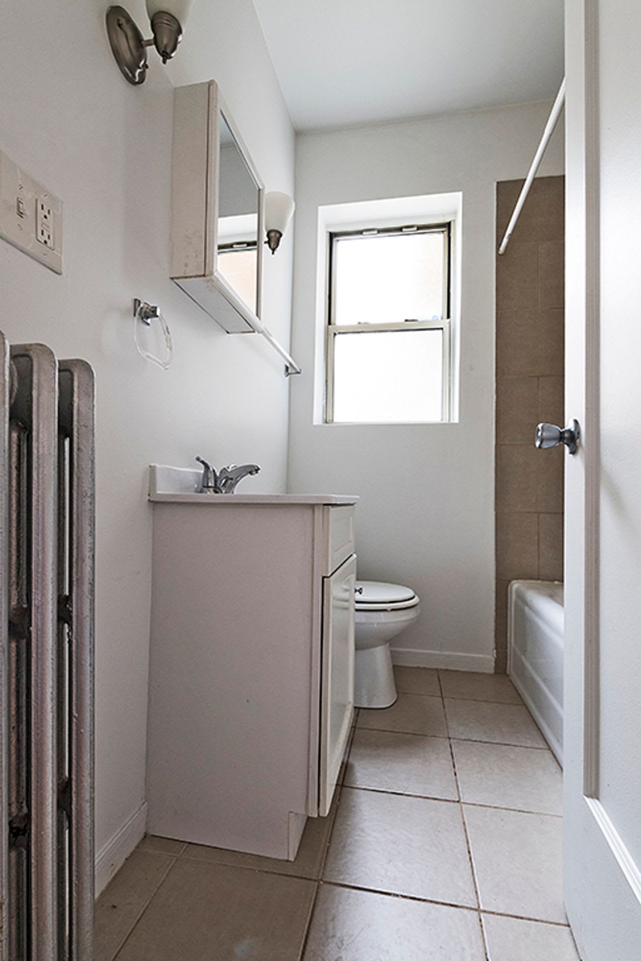 222 East 109th – photo 3