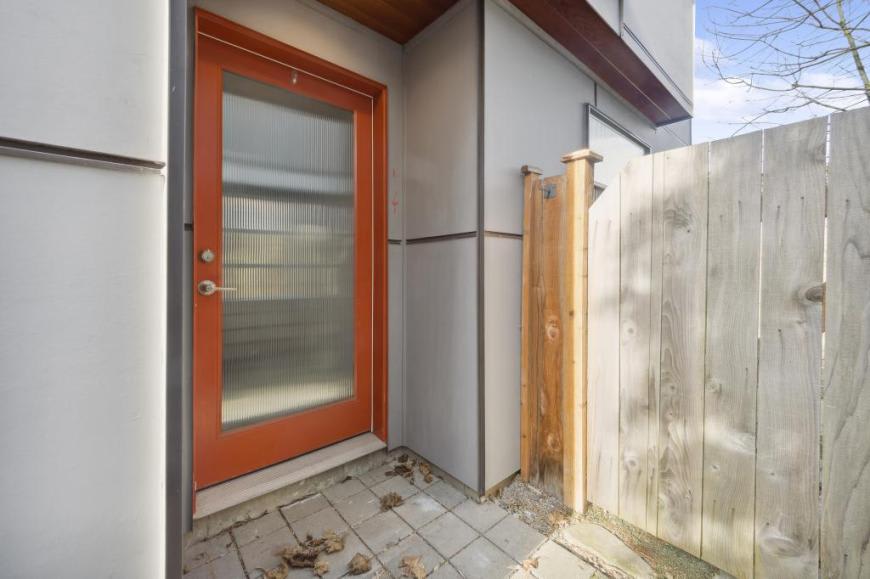 2216 Nw 63Rd St B – photo 2