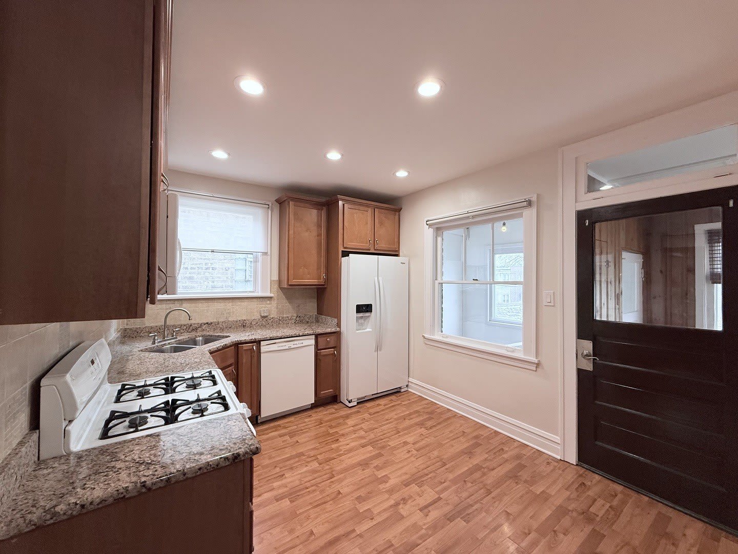 4950 N Marmora Avenue – photo 5