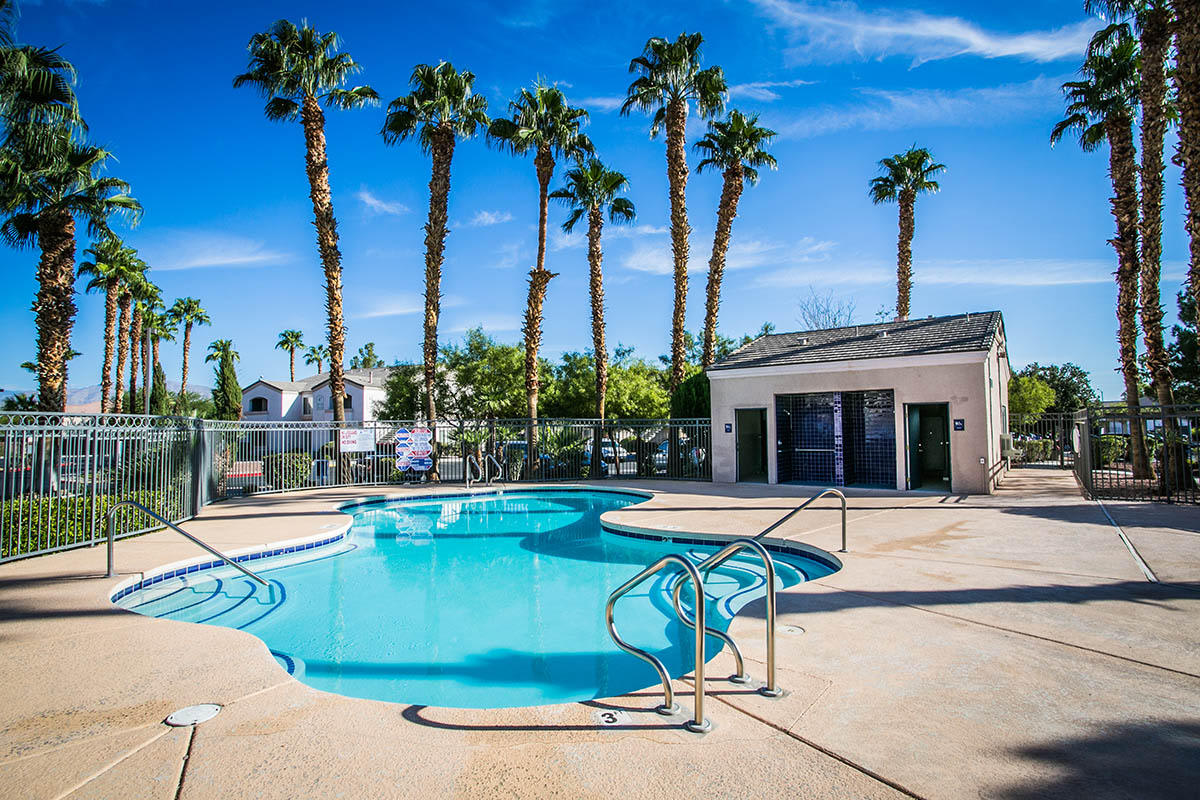 Newport Village Apartments – photo 5