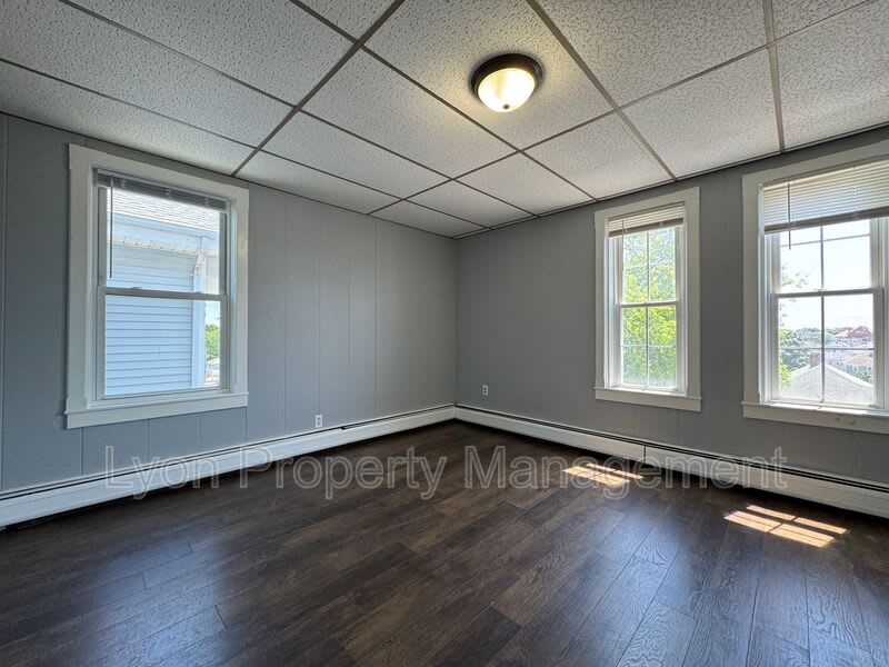 15 Phoenix St – photo 3