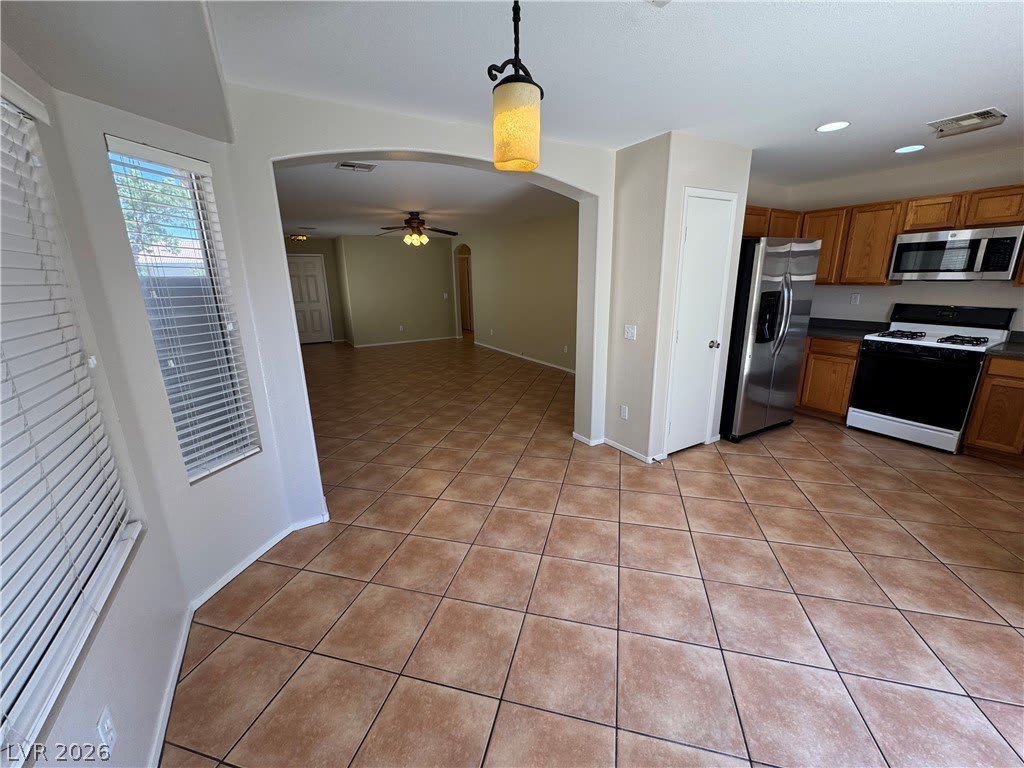 4951 Lunetto Avenue – photo 5