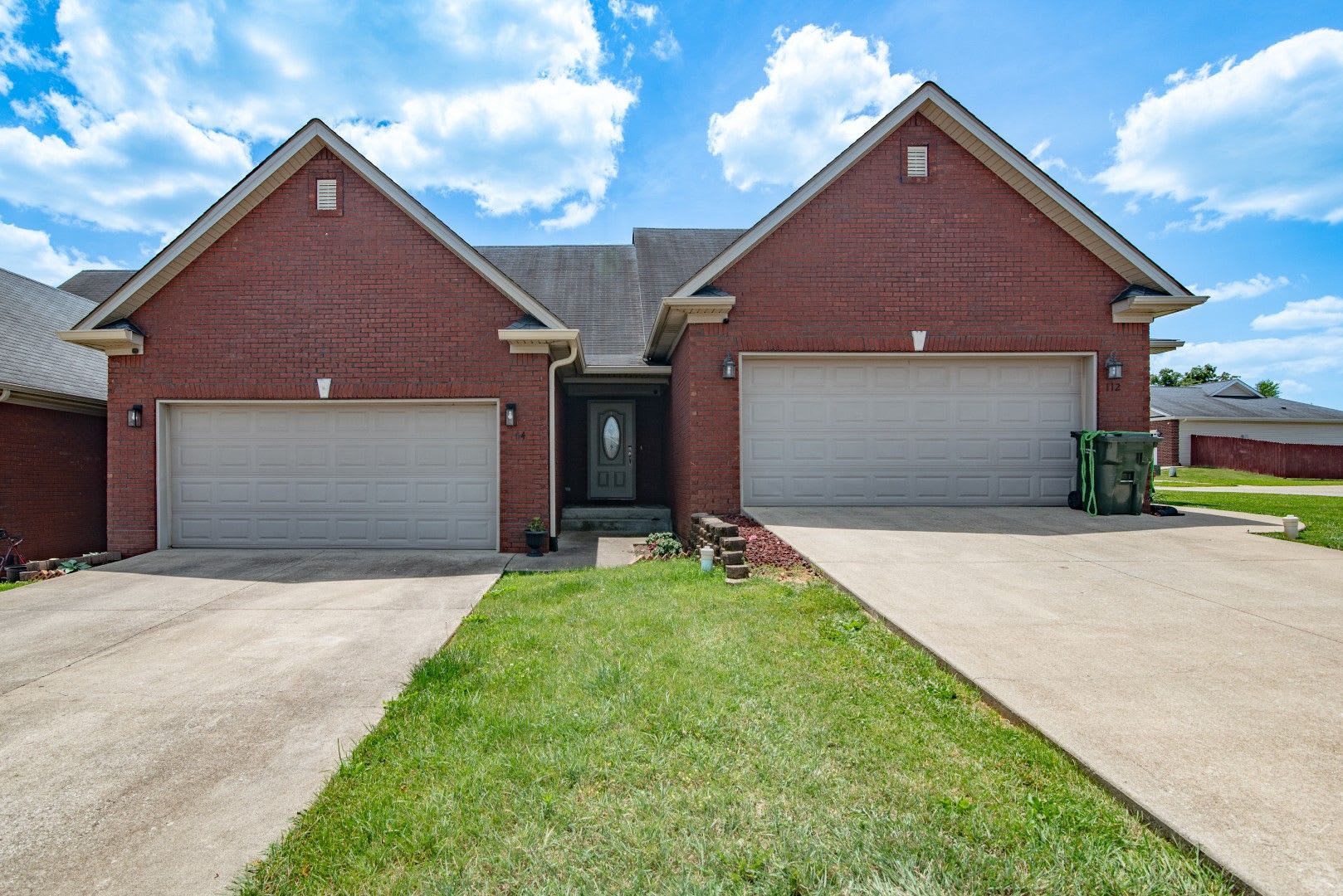 114 Twin Lakes Drive – photo 2