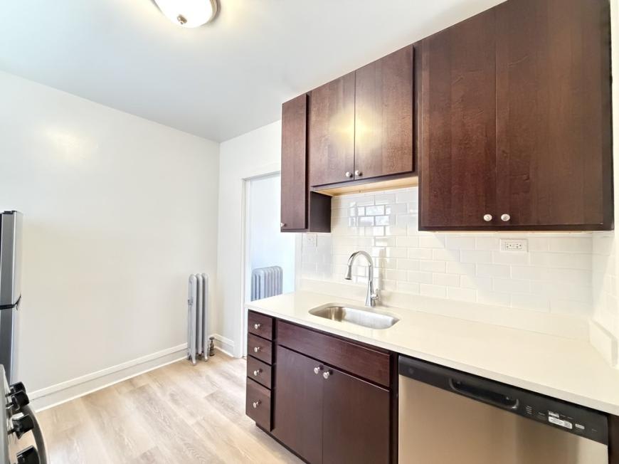 2704 Spaulding – photo 5