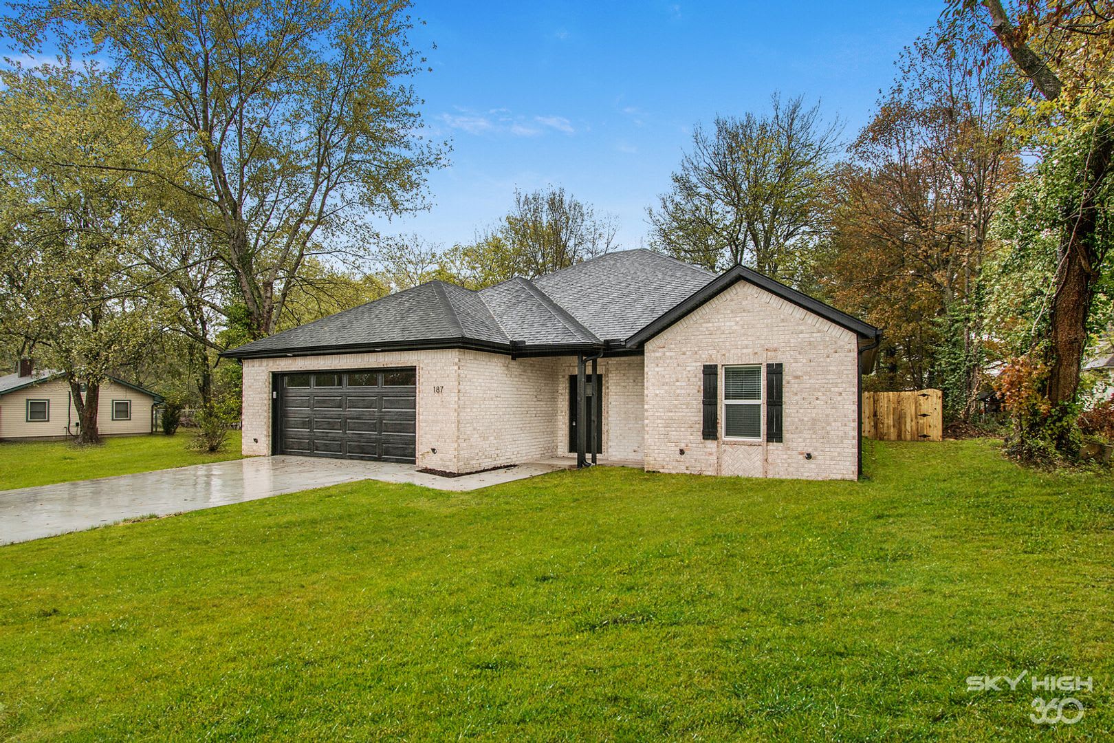 Newer Split Floor plan Home!! – photo 3